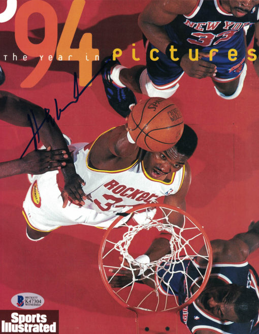 Hakeem Olajuwon Signed 94 Sports Illustrated the Year in Pictures BAS 24416