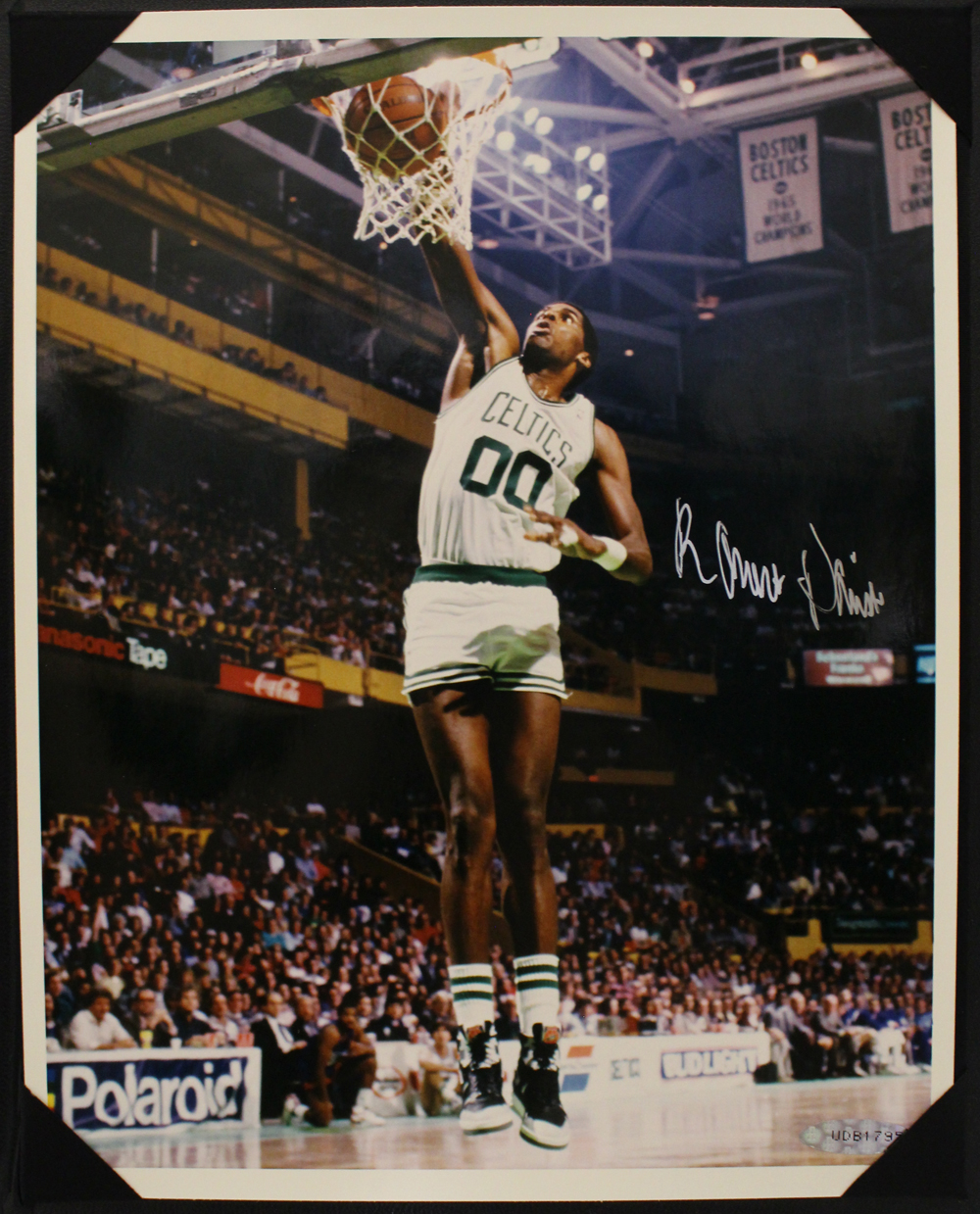 Robert Parrish Autographed Boston Celtics 8x10 Photo Book Upper Deck