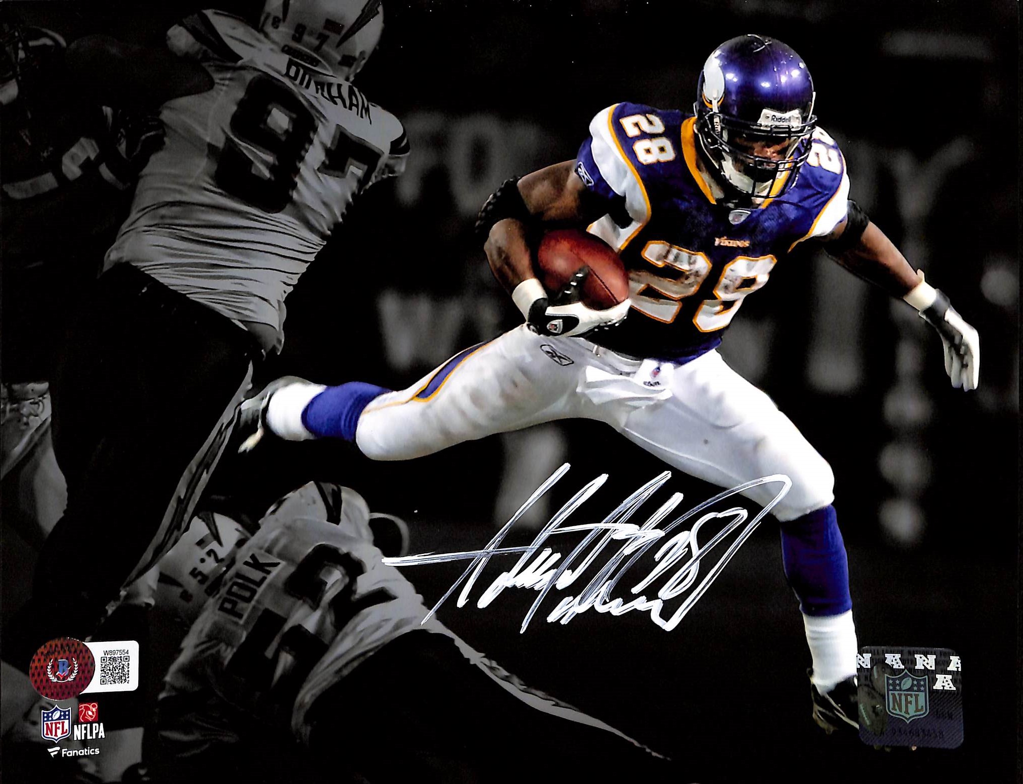 Adrian Peterson Autographed Minnesota Vikings 8x10 Photo Beckett