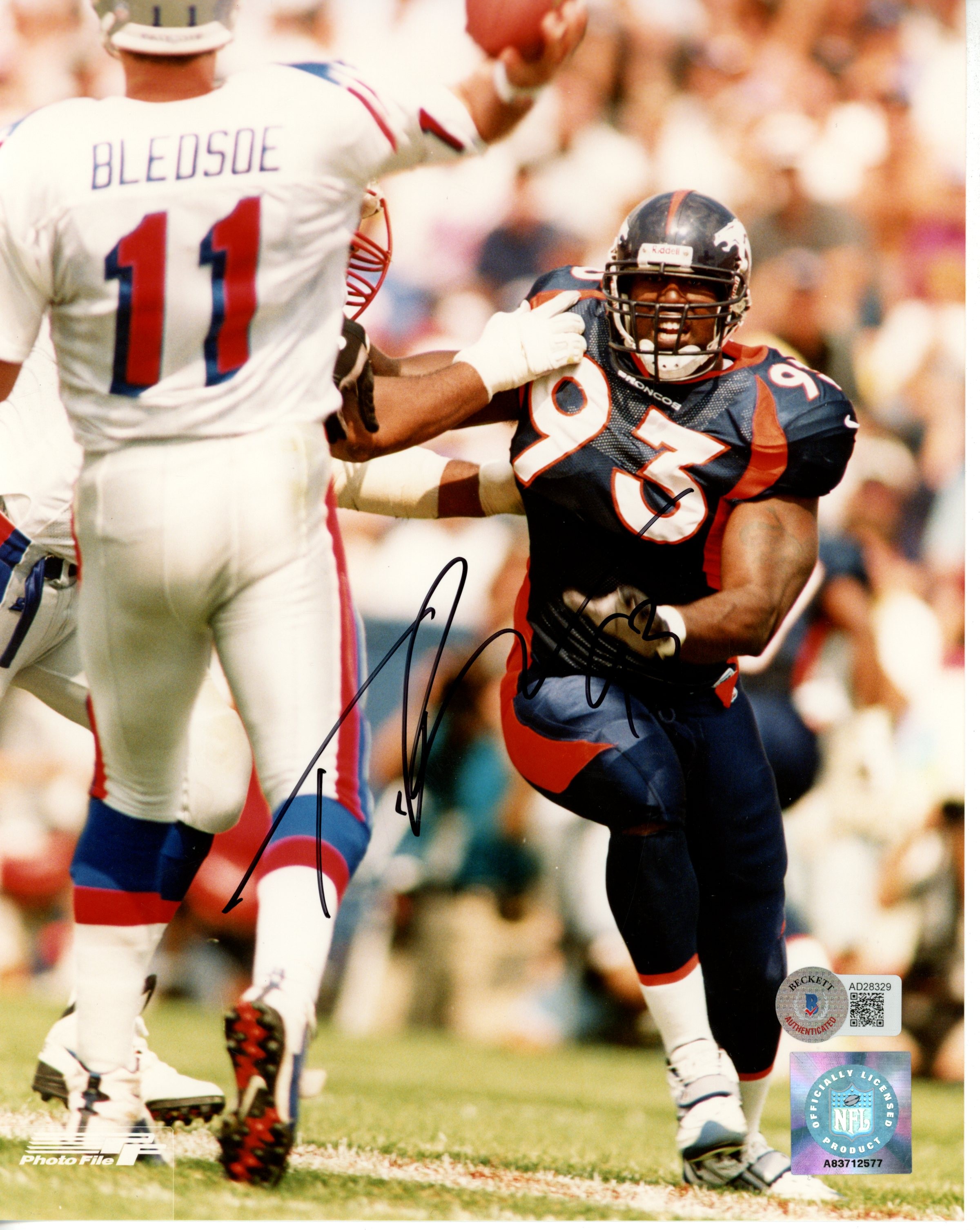 Trevor Pryce Autographed/Signed Denver Broncos 8x10 Photo Beckett 55859