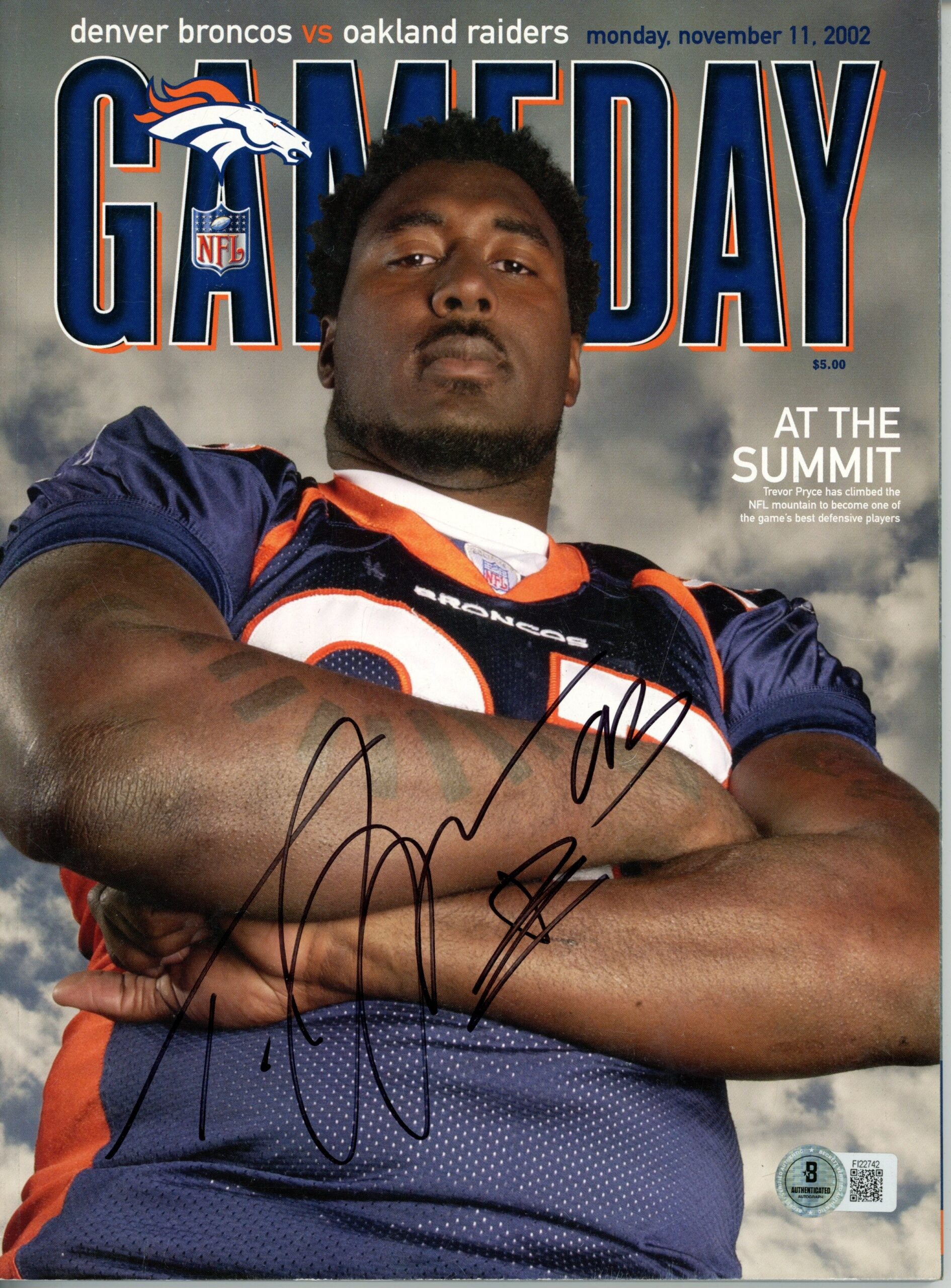 Trevor Pryce Autographed Denver Broncos 2002 Gameday Magazine Beckett 55748