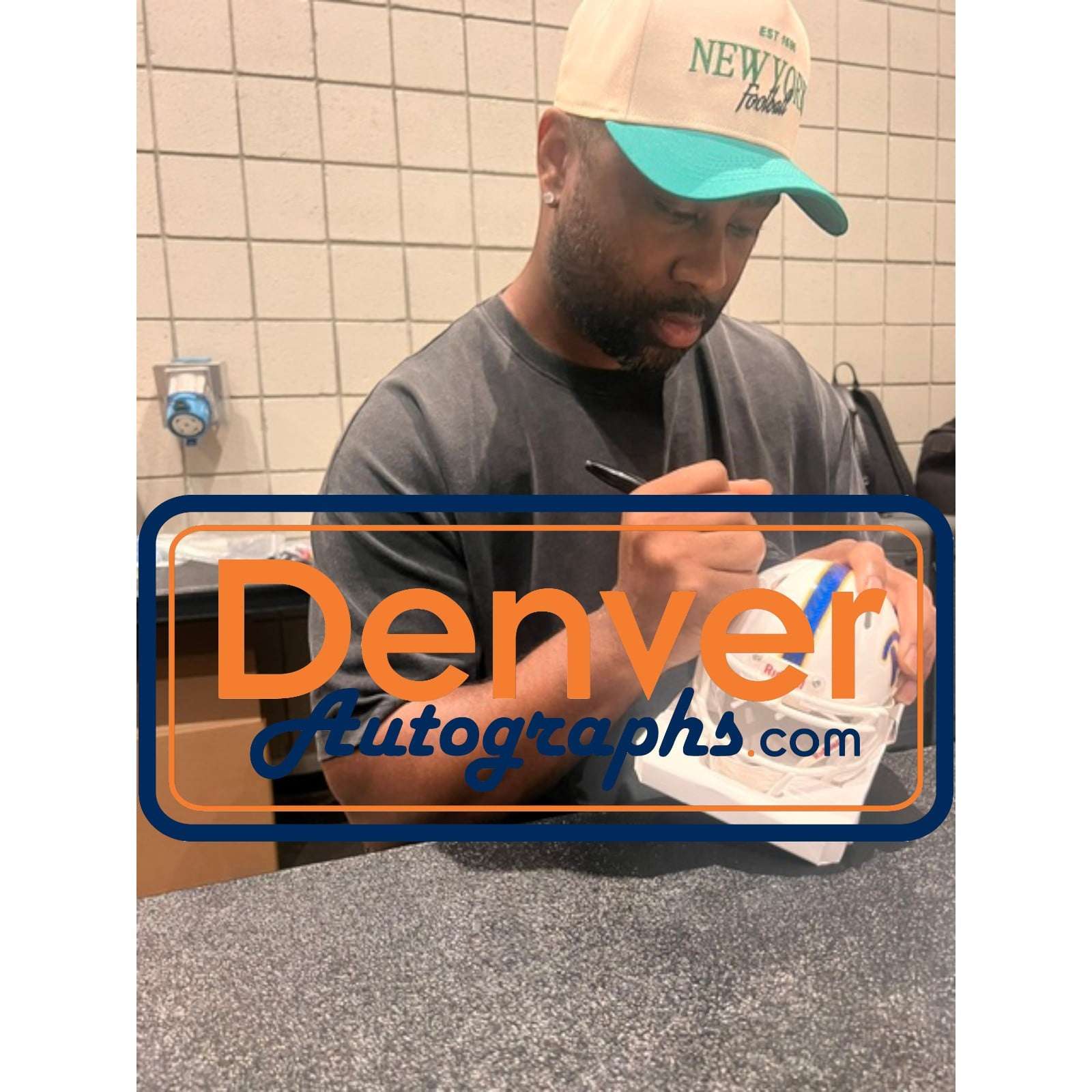 Darrelle Revis Autographed Pittsburgh Panthers Mini Helmet Beckett Witness 58223 6 Darrelle Revis Autographed Pittsburgh Panthers Mini Helmet Beckett Witness 58223