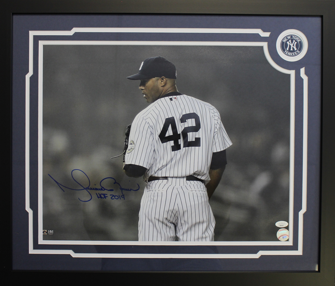 Mariano Rivera Autographed New York Yankees Framed 16x20 Photo JSA