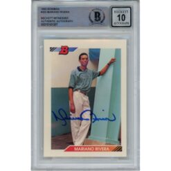 Mariano Rivera Autographed 1982 Bowman #302 10 Auto Slabbed Card Beckett 49352