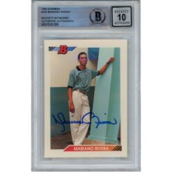 Mariano Rivera Autographed 1982 Bowman #302 10 Auto Slabbed Card Beckett 49360