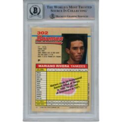 Mariano Rivera Autographed 1982 Bowman #302 10 Auto Slabbed Card Beckett 49360