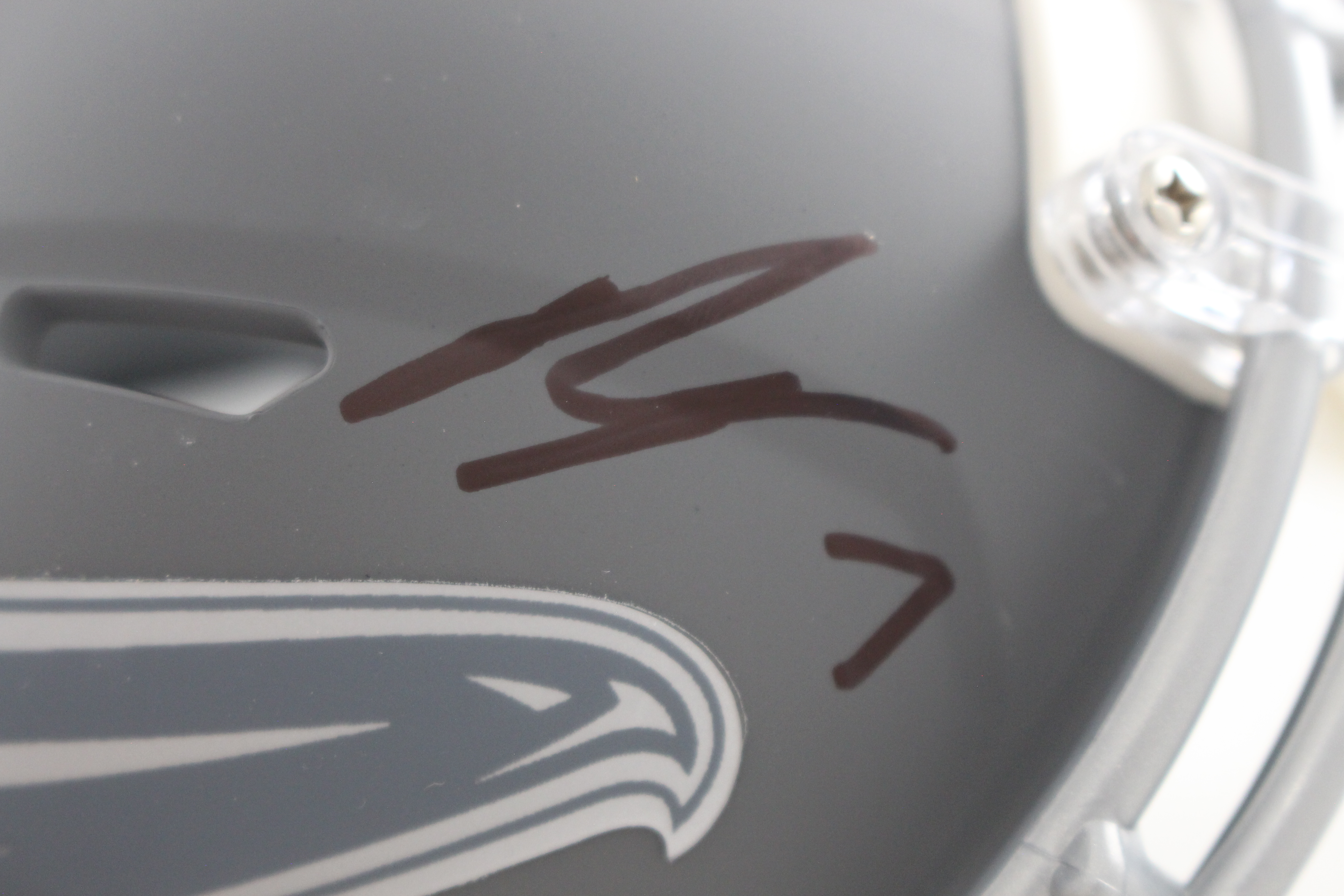 Bijan Robinson Autographed Atlanta Falcons Slate Mini Helmet Beckett WIT 56183