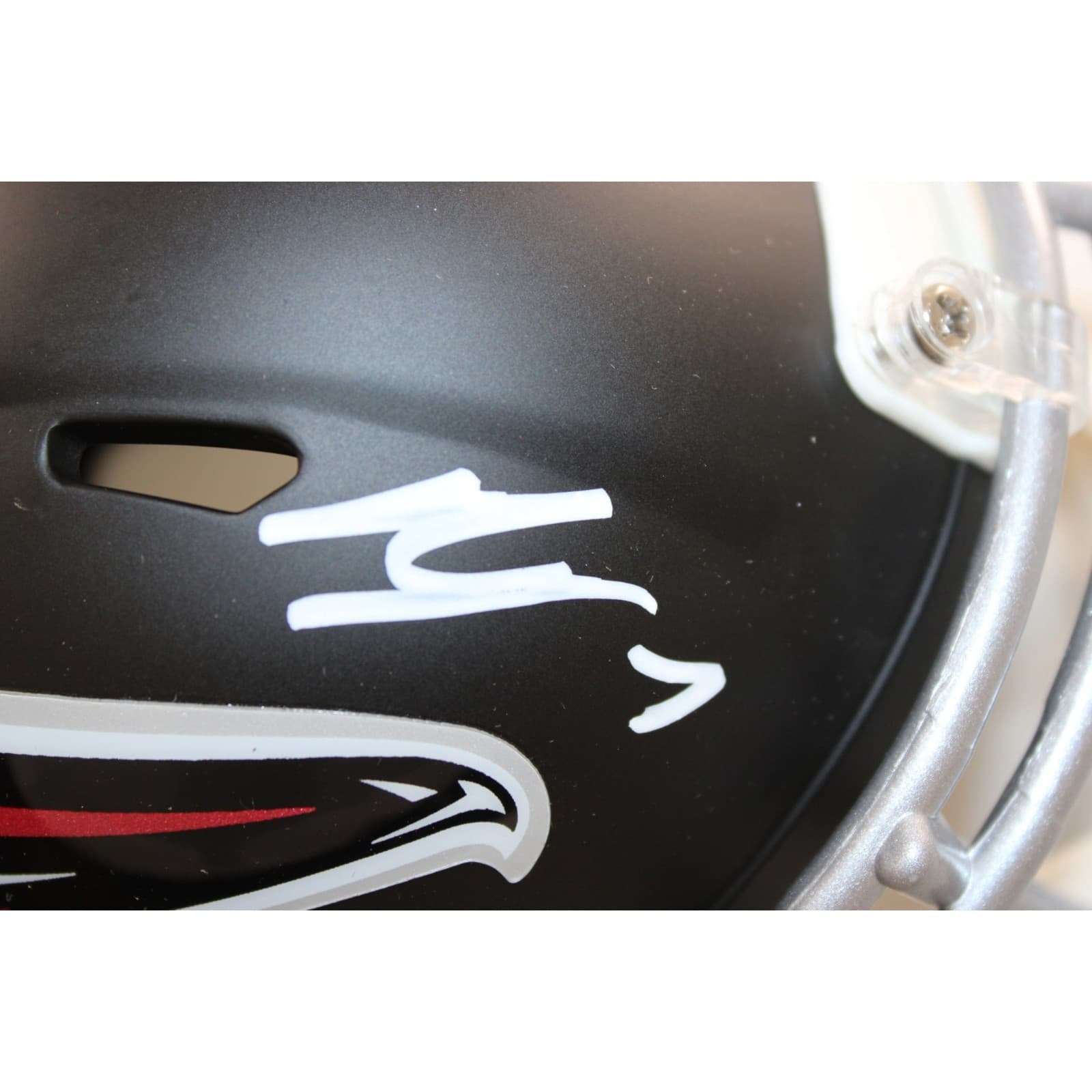 Bijon Robinson Autographed Atlanta Falcons Helmet Mini 66 TB Beckett WIT 58886 3 Bijon Robinson Autographed Atlanta Falcons Helmet Mini 66 TB Beckett WIT 58886