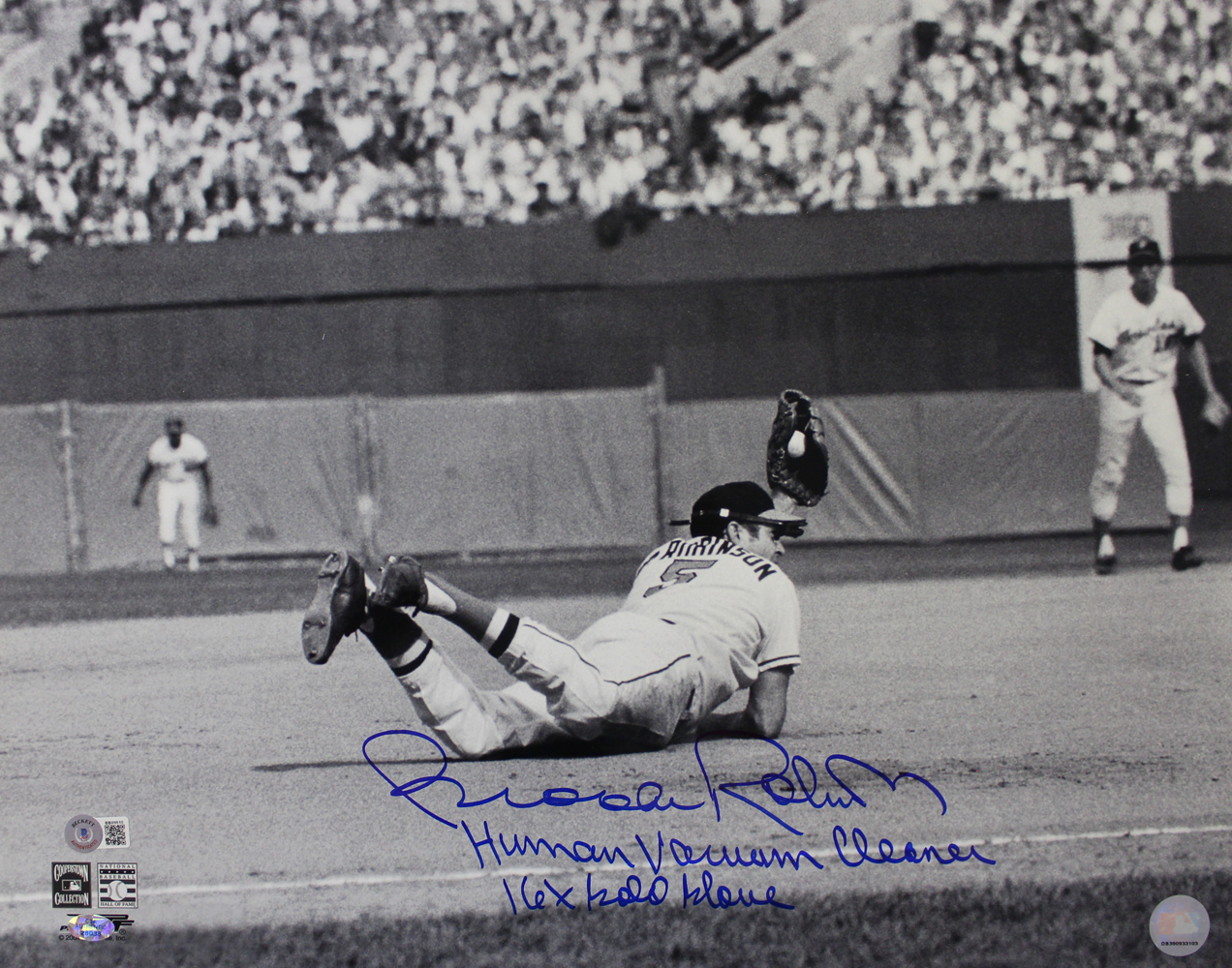 Brooks Robinson Signed Baltimore Orioles Dry Mounted 16x20 Photo Beckett
