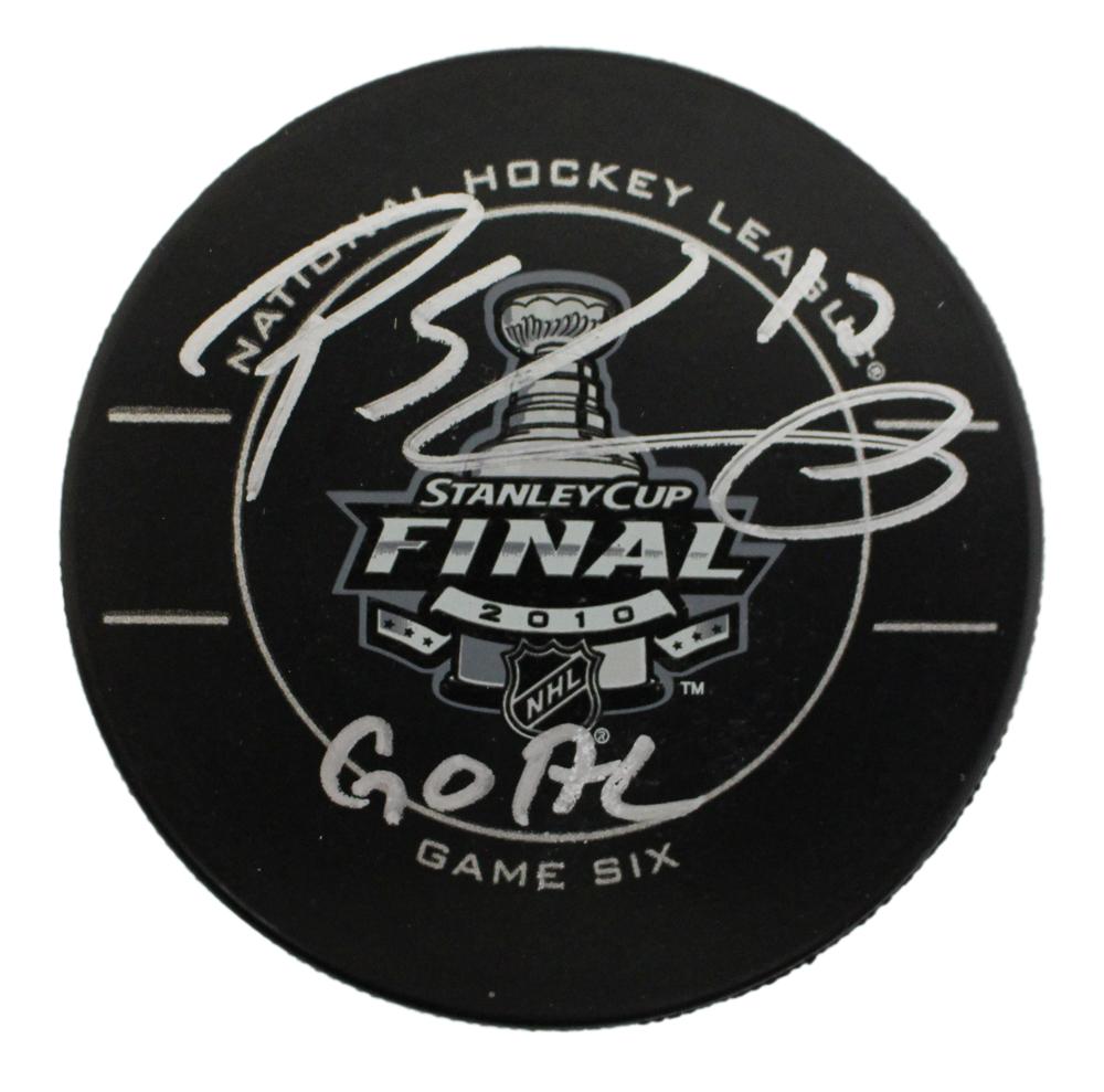 Patrick Sharp Signed Chicago Blackhawks 2010 Stanley Cup Game 6 Puck BAS 24352
