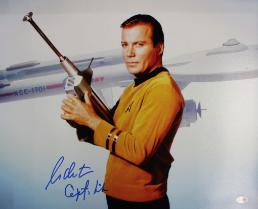 William Shatner Autographed Star Trek 16x20 Photo Capt Kirk BAS 25030