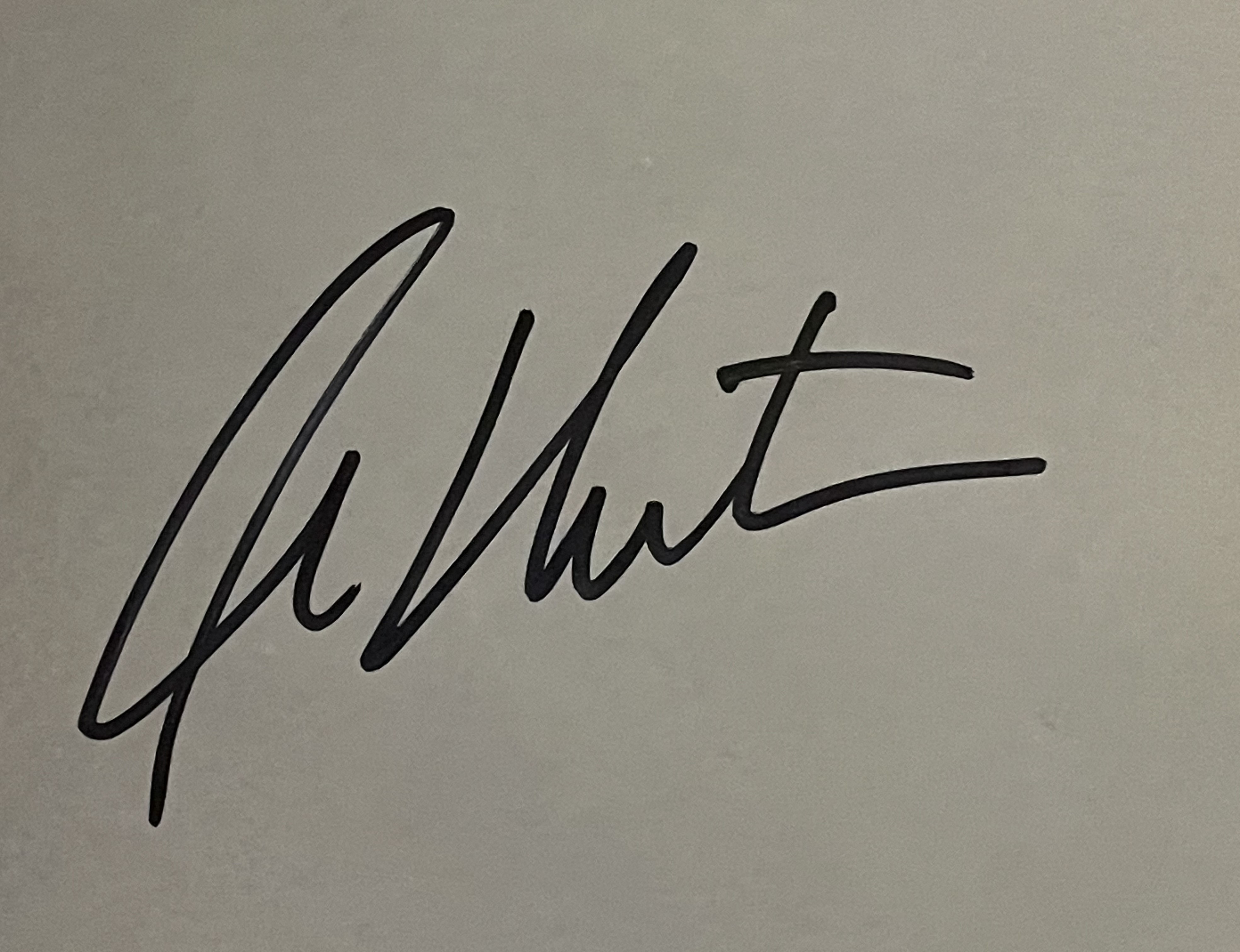 William Shatner Autographed/Signed Star Trek 16x20 Photo Beckett 46527