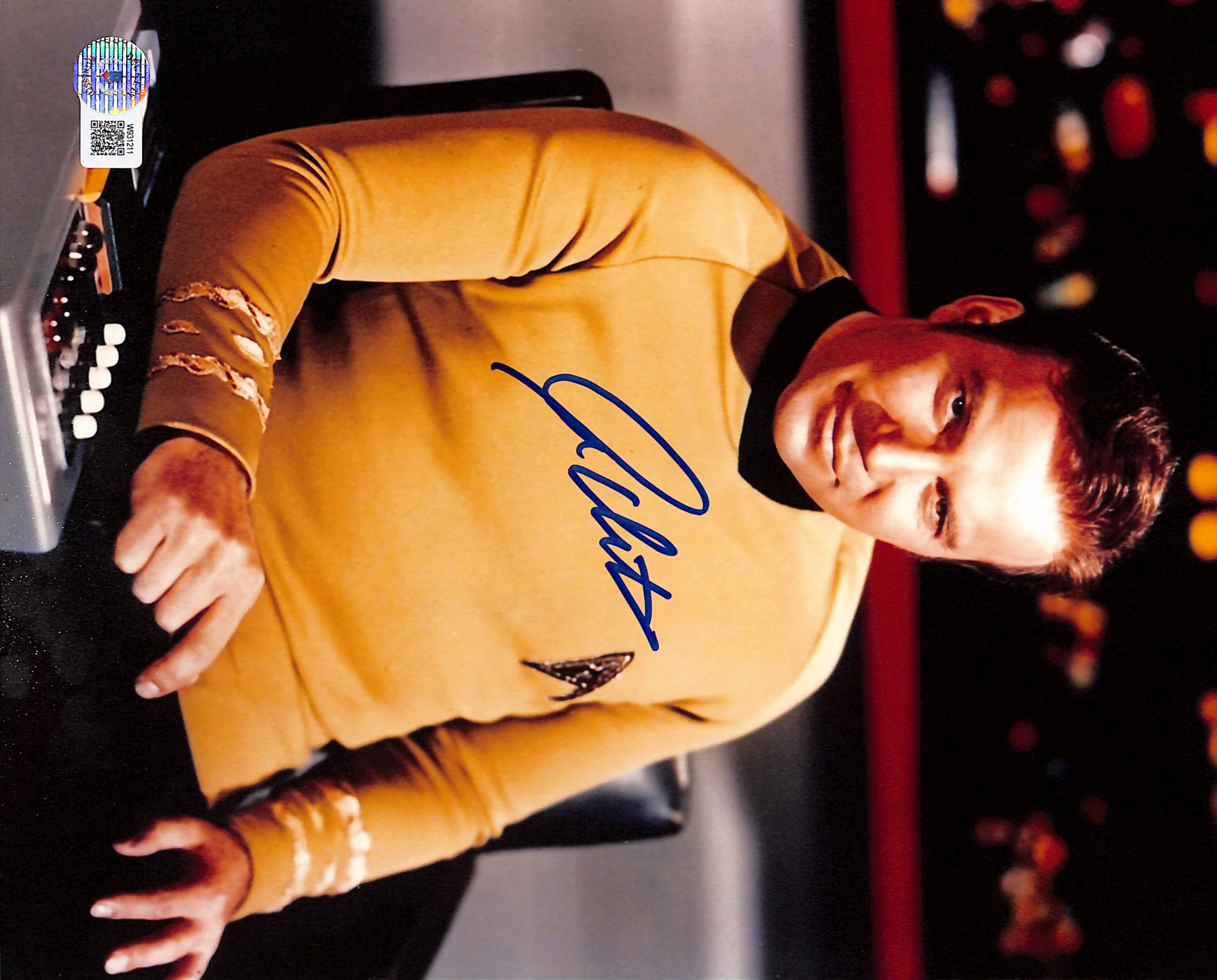 William Shatner Signed Star Trek 8x10 Photo Beckett 44527