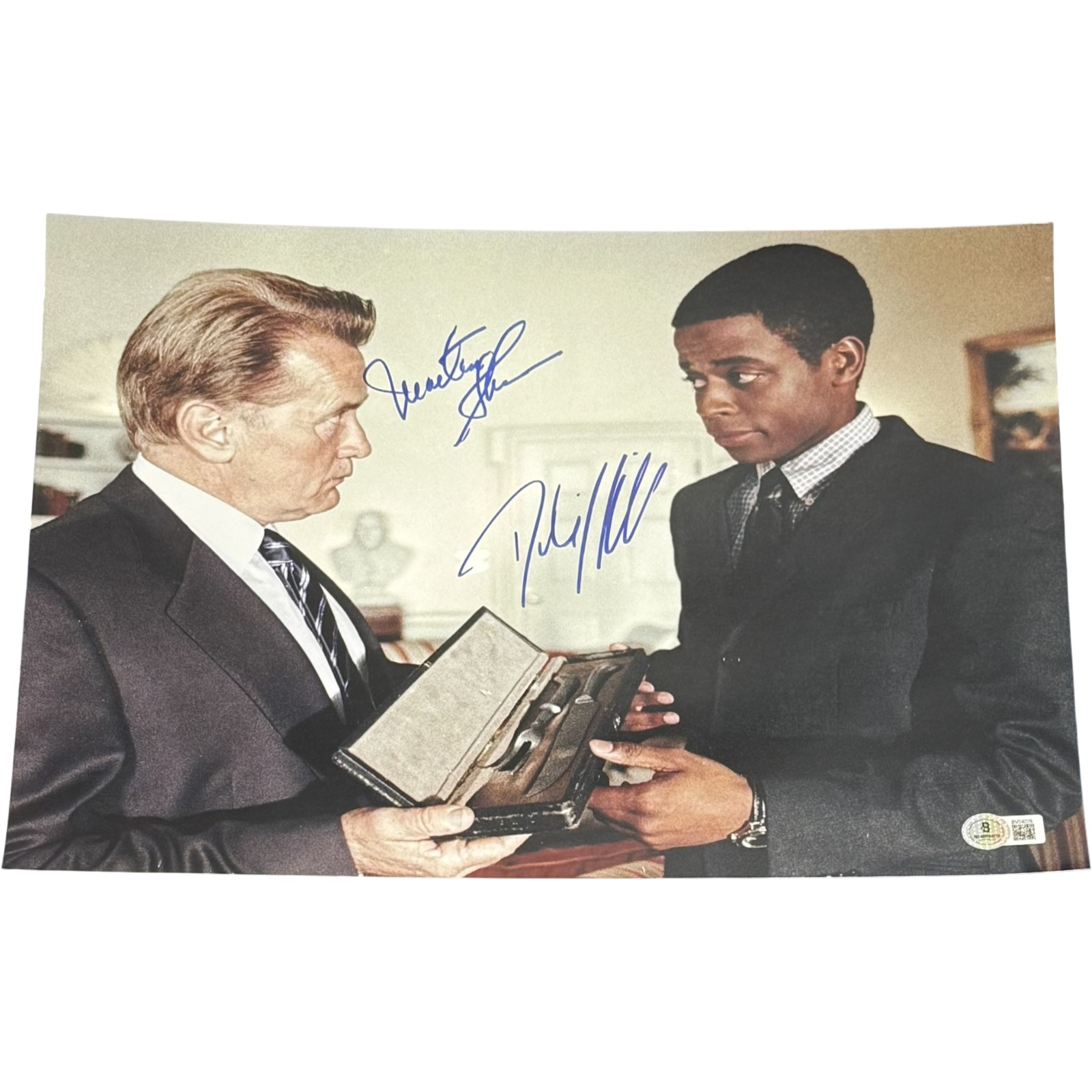 Dule Mill Sheen Autographed/Signed The West Wing 11x14 Photo Beckett 54368