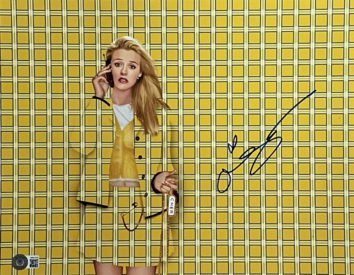 Alicia Silverstone Autographed/Signed Clueless 11x14 Photo Beckett 46647