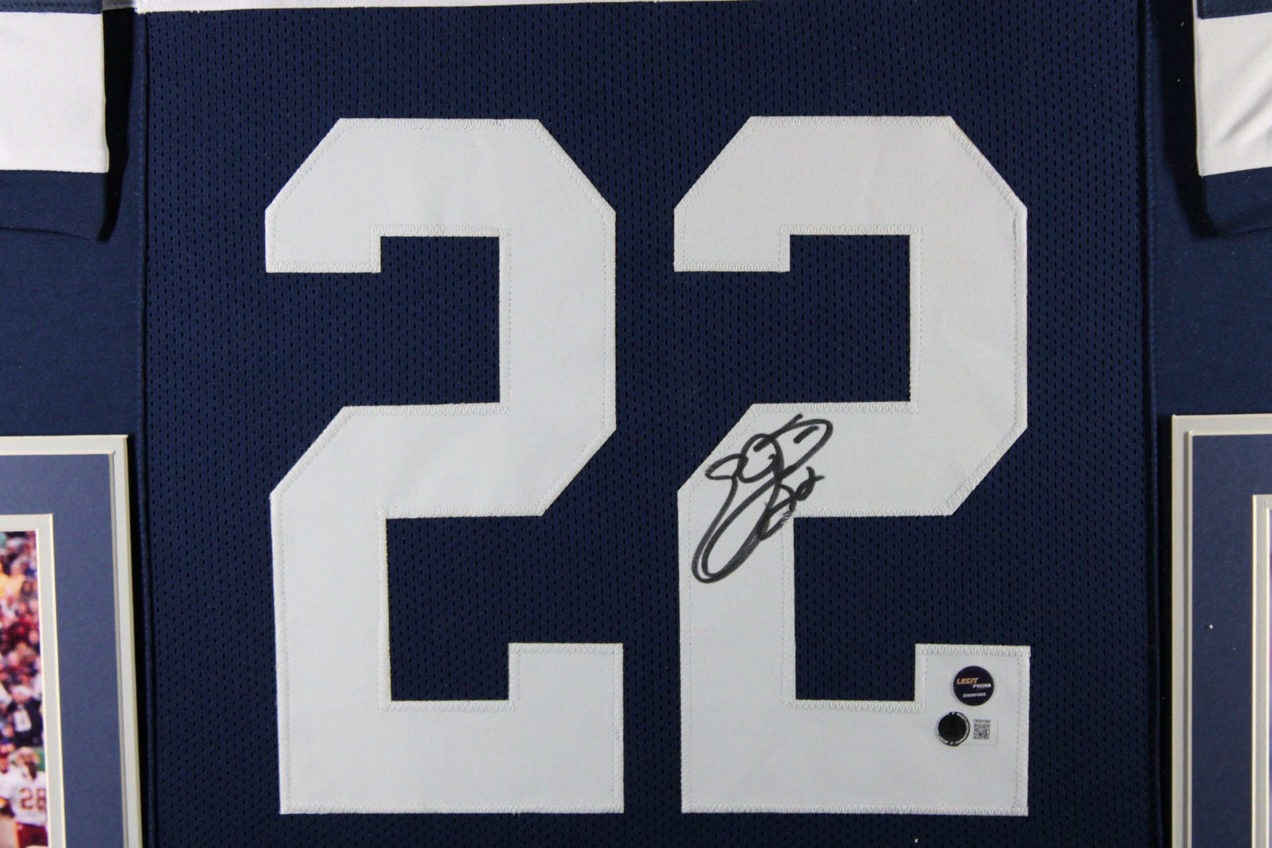 Emmitt Smith Autographed Pro Style Sz XL Blue Framed Jersey 35x43 Beckett 57311 2 Emmitt Smith Autographed Pro Style Sz XL Blue Framed Jersey 35x43 Beckett 57311