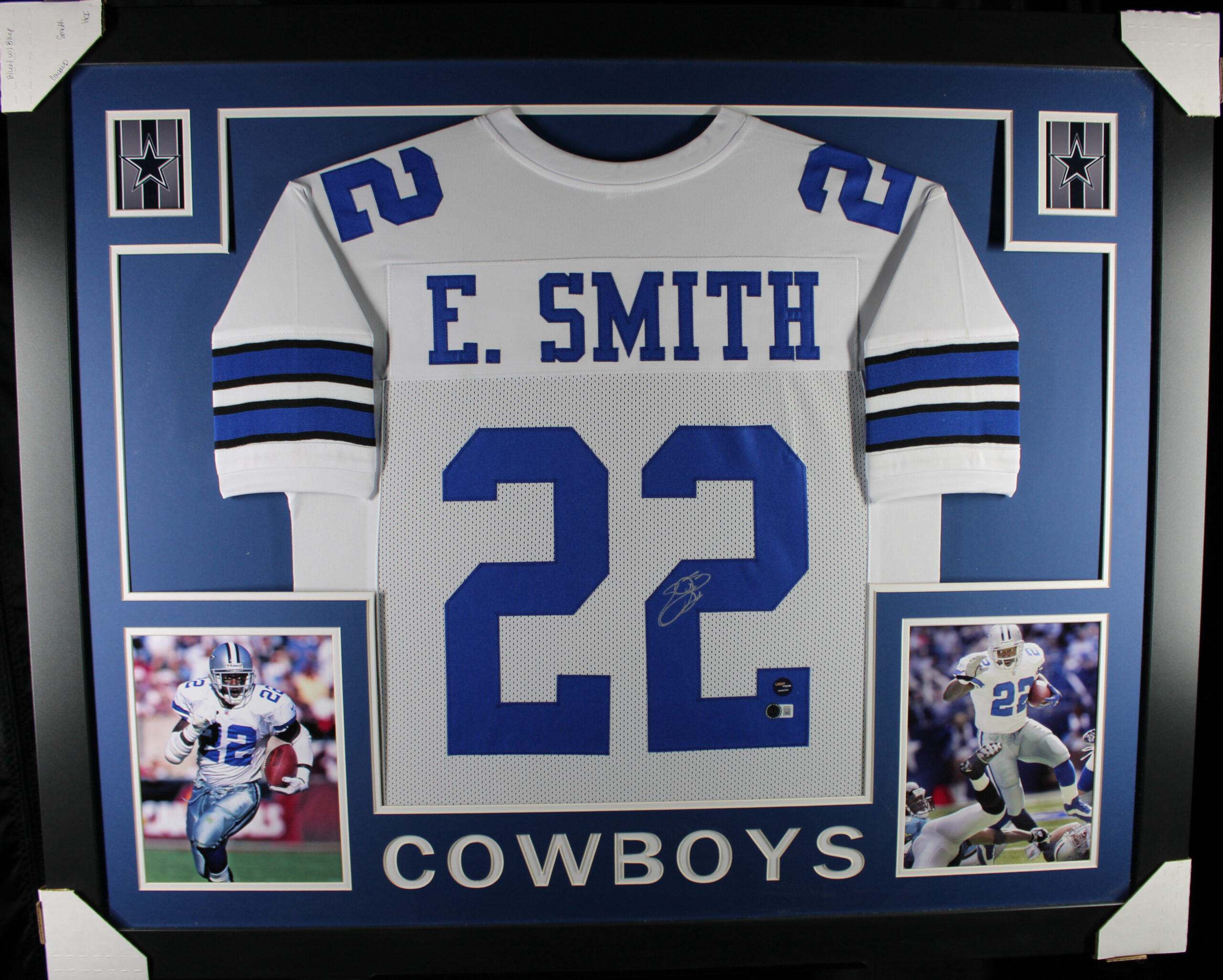 Emmitt Smith Autographed Pro Style Sz XL White Framed Jersey 35x43 Beckett 57310 1 Emmitt Smith Autographed Pro Style Sz XL White Framed Jersey 35x43 Beckett 57310