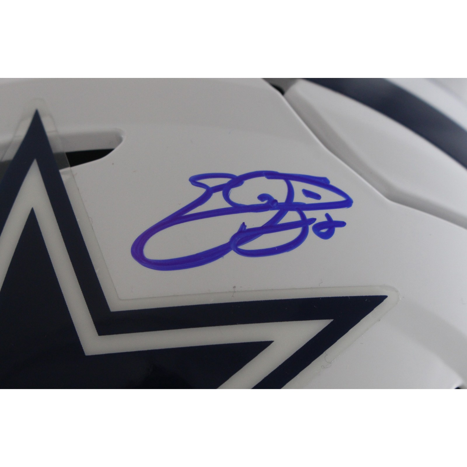 Emmitt Smith Autographed Dallas Cowboys Speedflex 22 Alt Helmet Beckett W 55295 2 Emmitt Smith Autographed Dallas Cowboys Speedflex 22 Alt Helmet Beckett W 55295