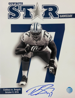 Tyron Smith Autographed Cowboys 10/9/2016 Star Gameday Magazine BAS