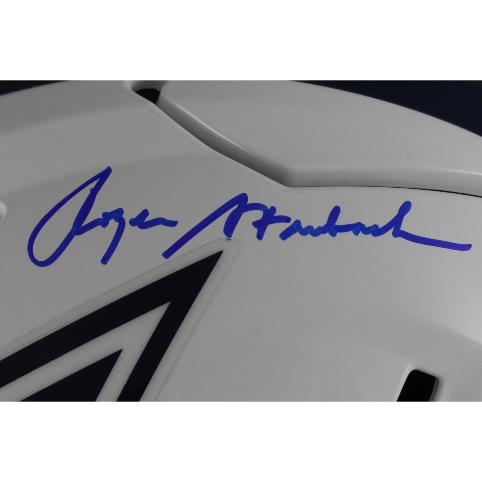 Roger Staubach Autographed Dallas Cowboys SpeedFlex 22 Alt Helmet Beckett 50065