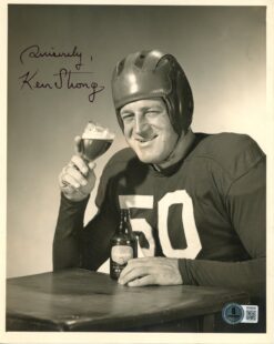 Ken Strong Autographed New York Giants 8x10 Photo B&W Drinking Beckett 56789