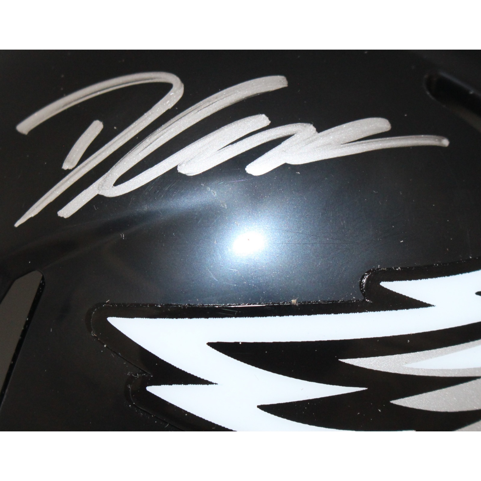 D'Andre Swift Signed Philadelphia Eagles 22 Alt Mini Helmet Beckett