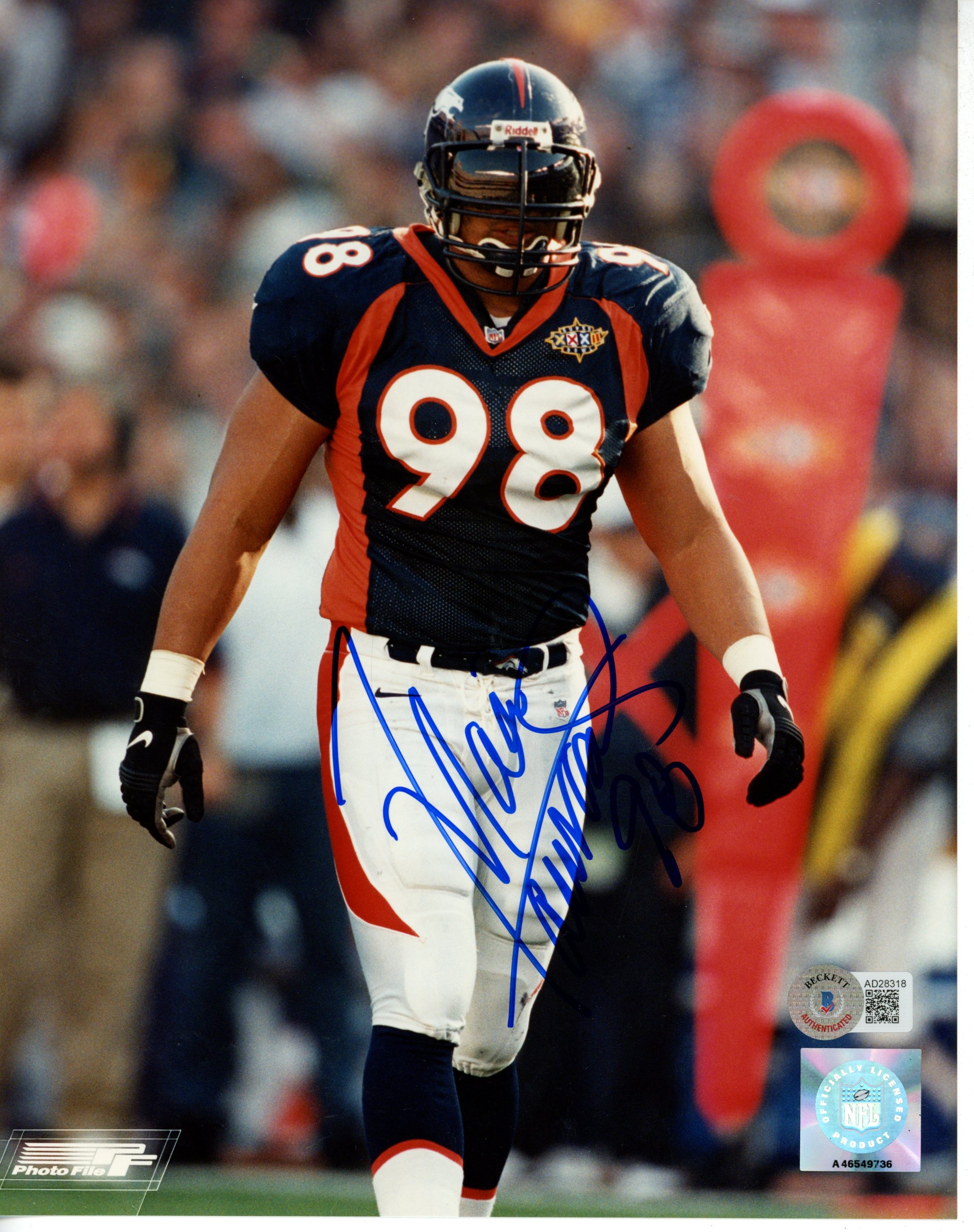 Maa Tanuvasa Autographed/Signed Denver Broncos 8x10 Photo Beckett 55872