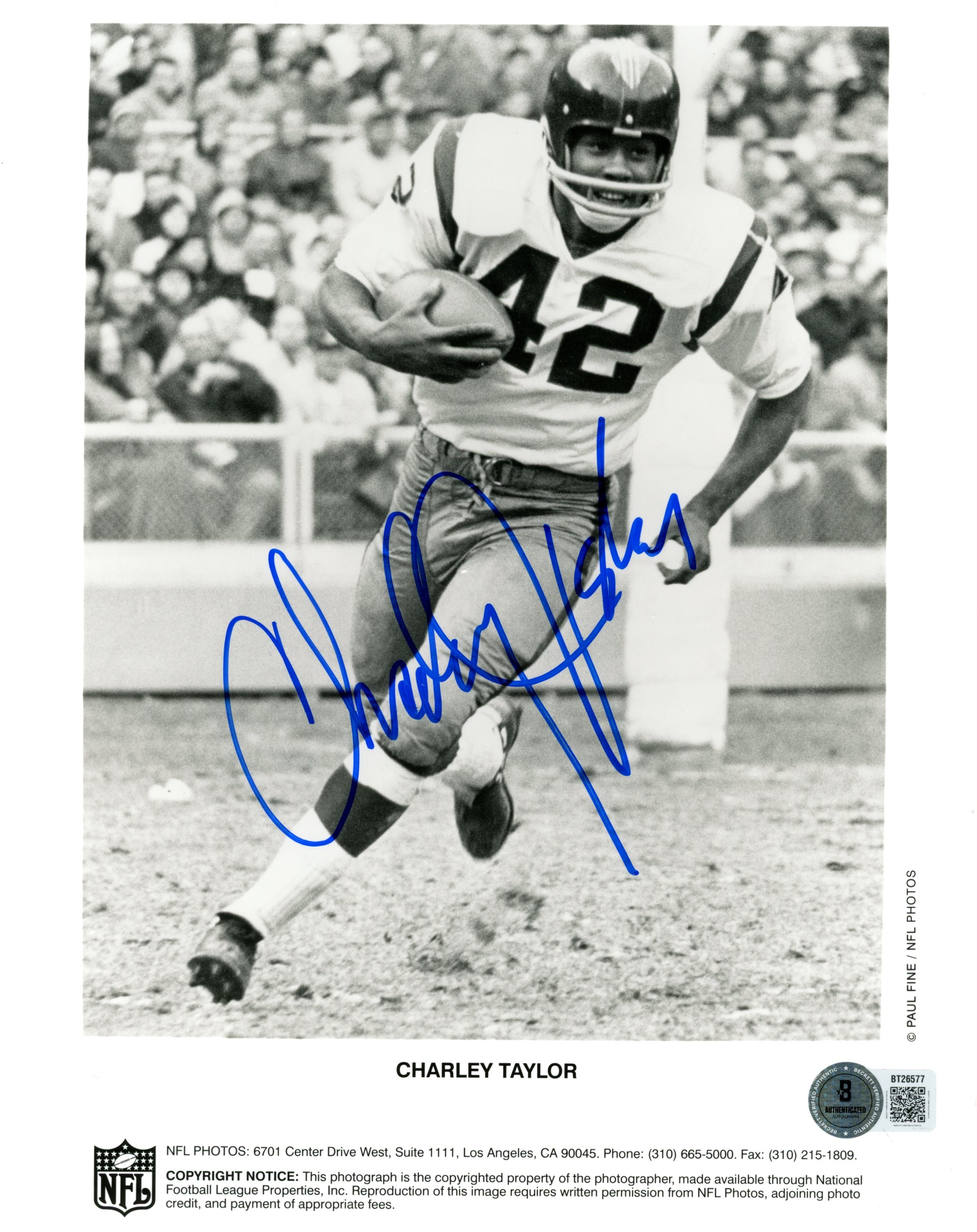 Charley Taylor Autographed Washington Redskins 8x10 Photo Beckett 56773