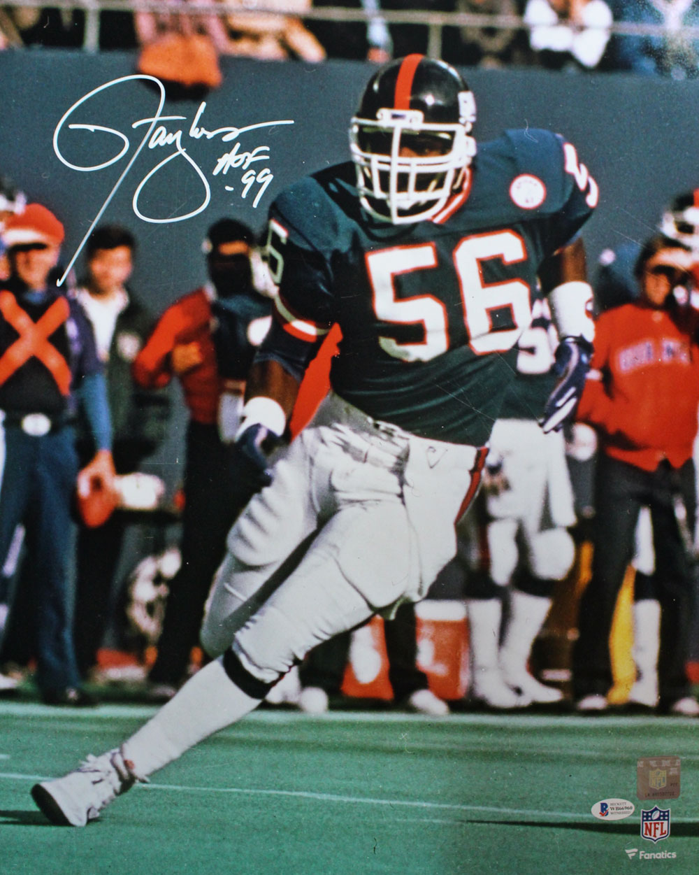 Lawrence Taylor Autographed New York Giants 16x20 Photo HOF BAS 27610