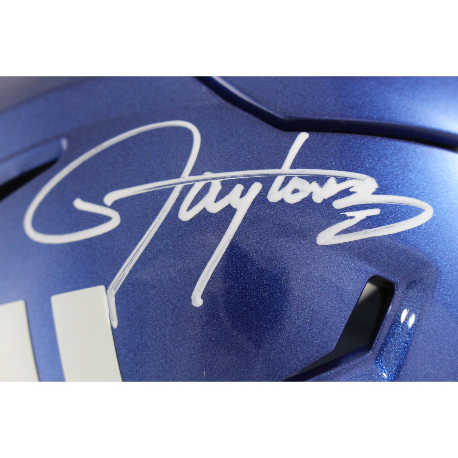 Lawrence Taylor Autographed New York Giants Mid-Size Midi Helmet Beckett 54051 2 Lawrence Taylor Autographed New York Giants Mid-Size Midi Helmet Beckett 54051