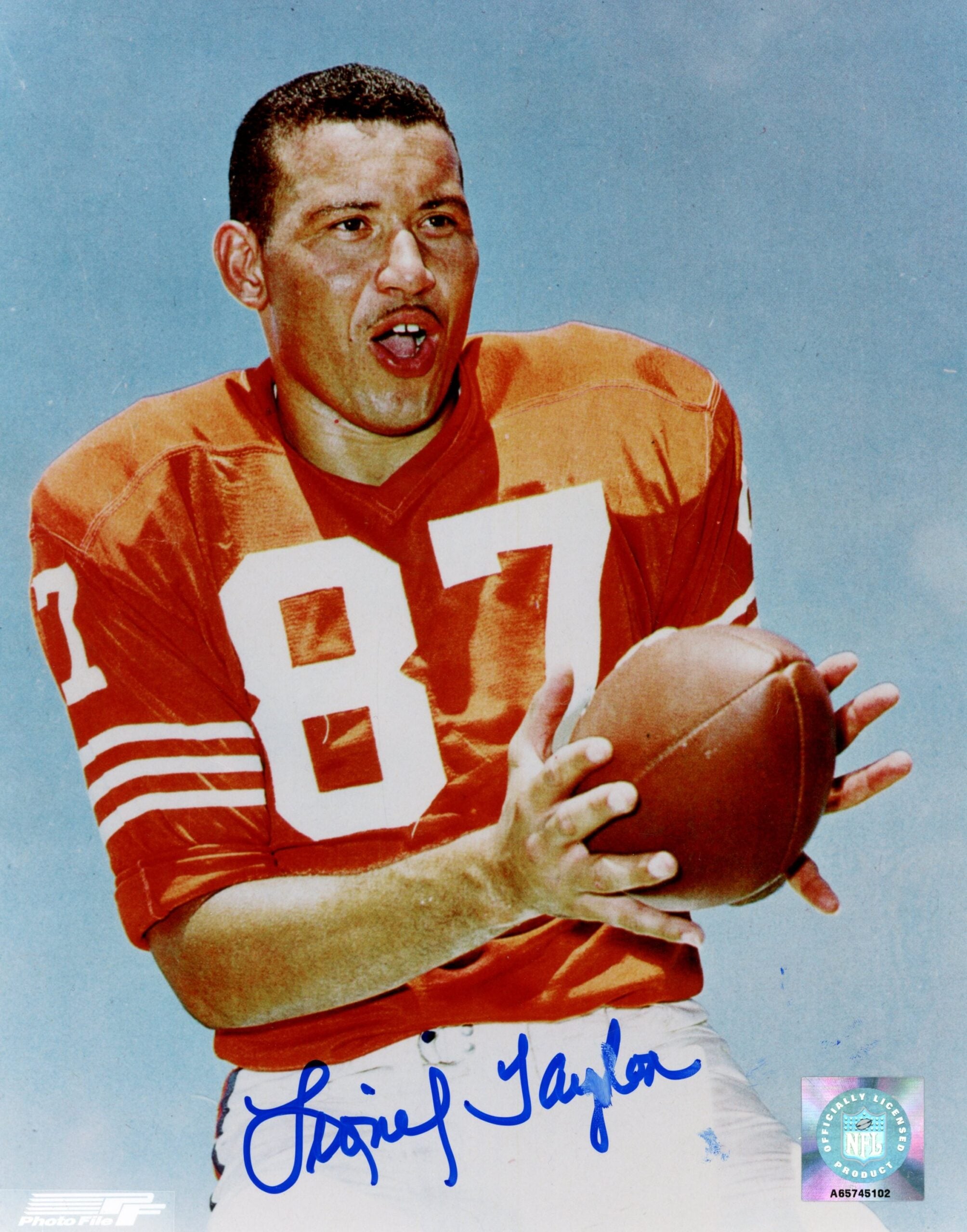 Lionel Taylor Autographed/Signed Denver Broncos 8x10 Photo AS IS 57876