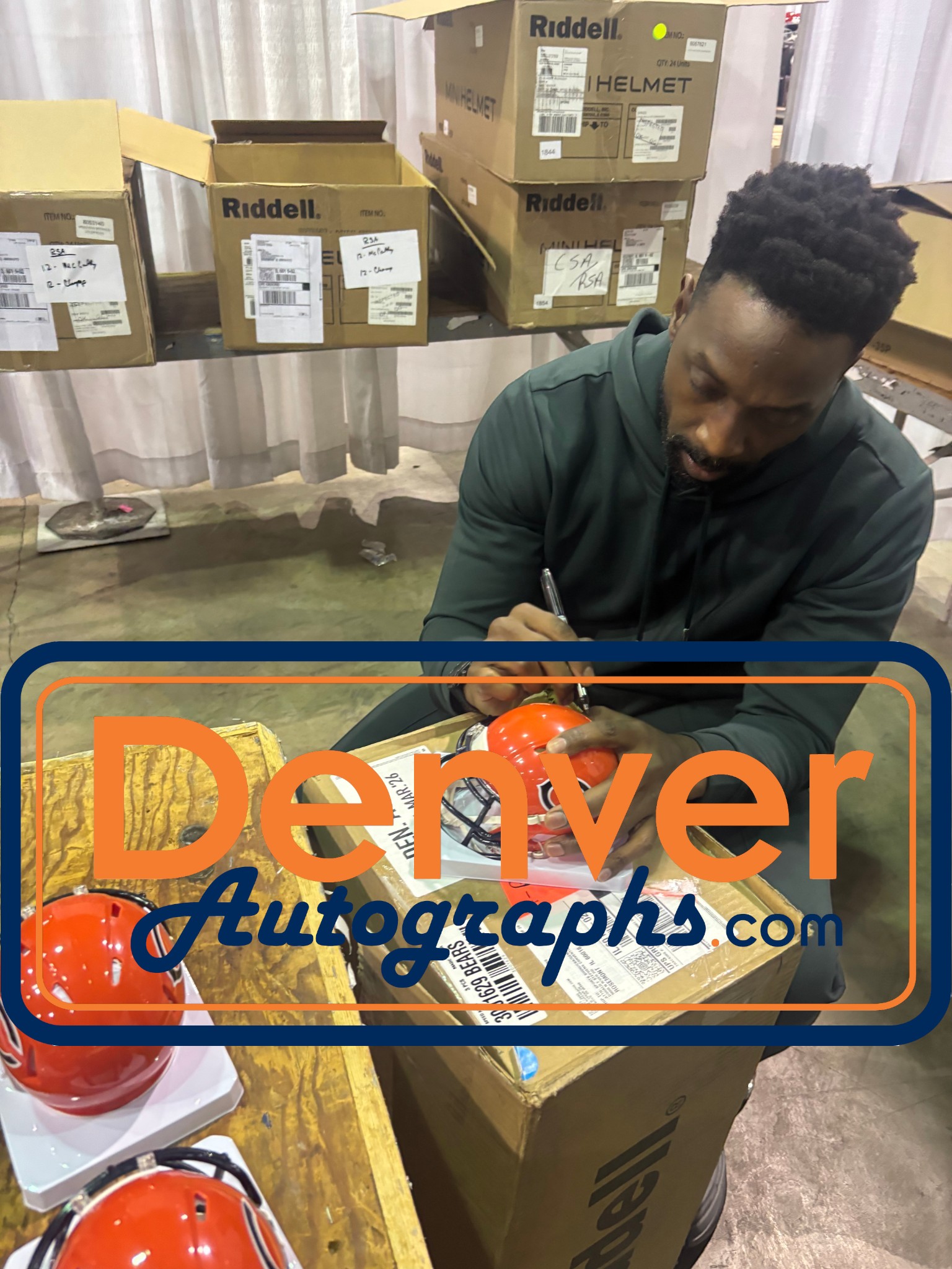 Charles Tillman Autographed Chicago Bears 22 Alt Mini Helmet Beckett WIT 56384 6 Charles Tillman Autographed Chicago Bears 22 Alt Mini Helmet Beckett WIT 56384
