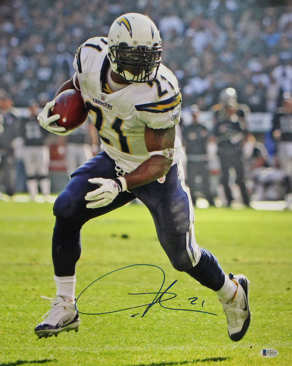 Ladainian Tomlinson Autographed San Diego Chargers 16x20 Photo BAS 29275