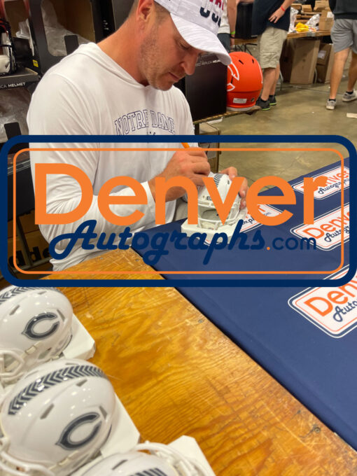 Brian Urlacher Autographed Chicago Bears 24 STS Mini Helmet HOF Beckett 49260