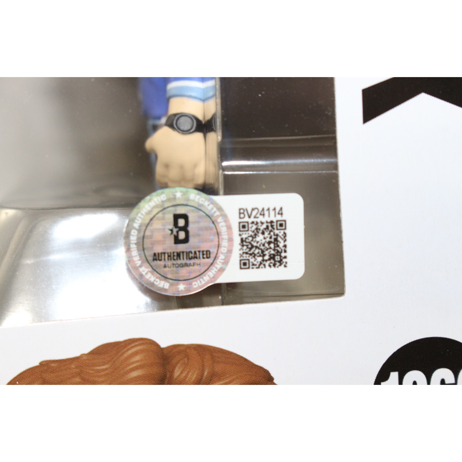 James Van Der Beek Autographed Varsity Blues Funko Pop! #1869 MOX Beckett 54805 6 James Van Der Beek Autographed Varsity Blues Funko Pop! #1869 MOX Beckett 54805