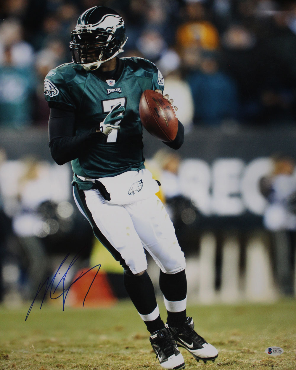 Michael Vick Autographed/Signed Philadelphia Eagles 16x20 Photo BAS 29290