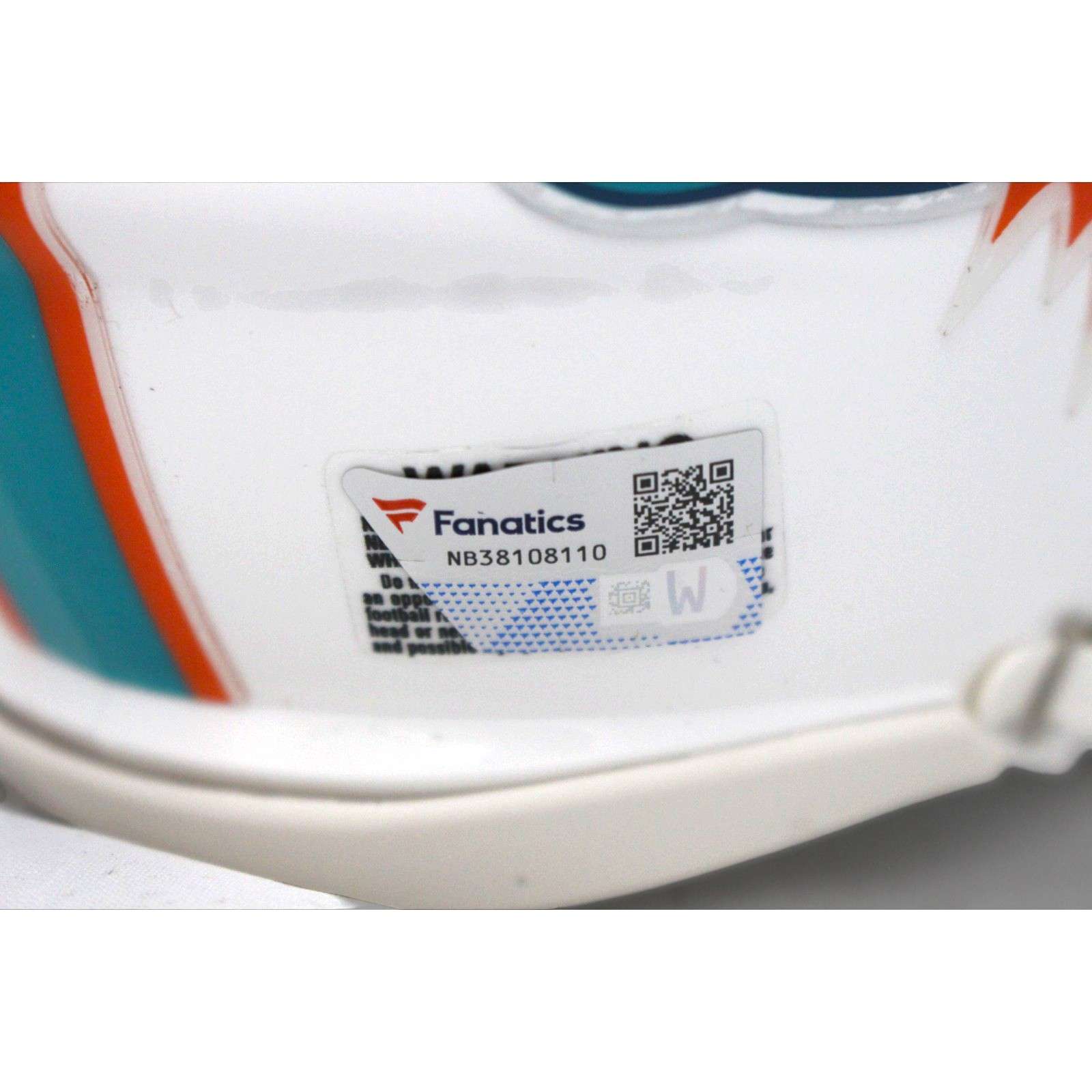 WADDLEJAYLENMINIHELMET(DOLPHINS44765) (3)