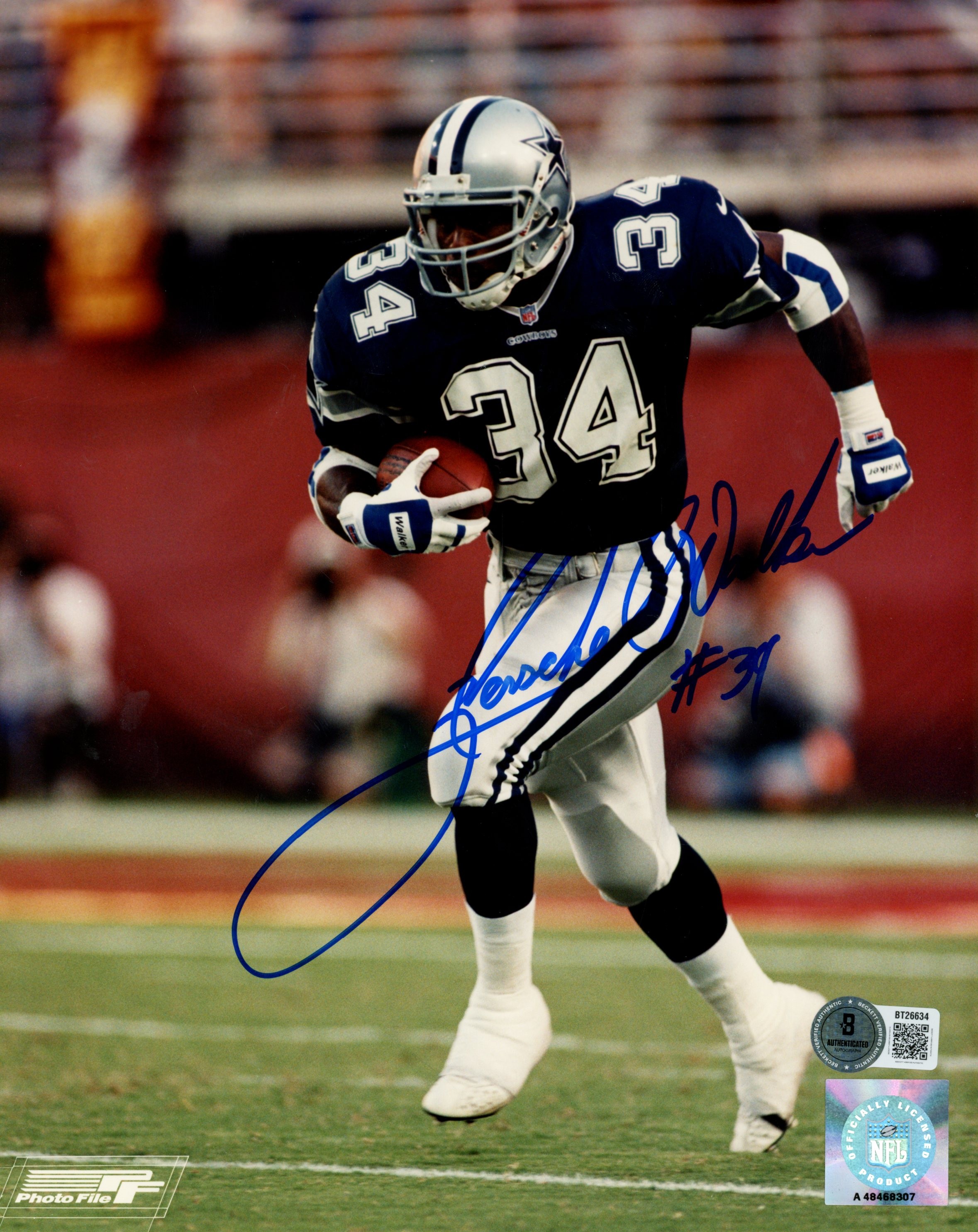 Herschel Walker Autographed Dallas Cowboys 8x10 Photo PF Blue Run Beckett 56746