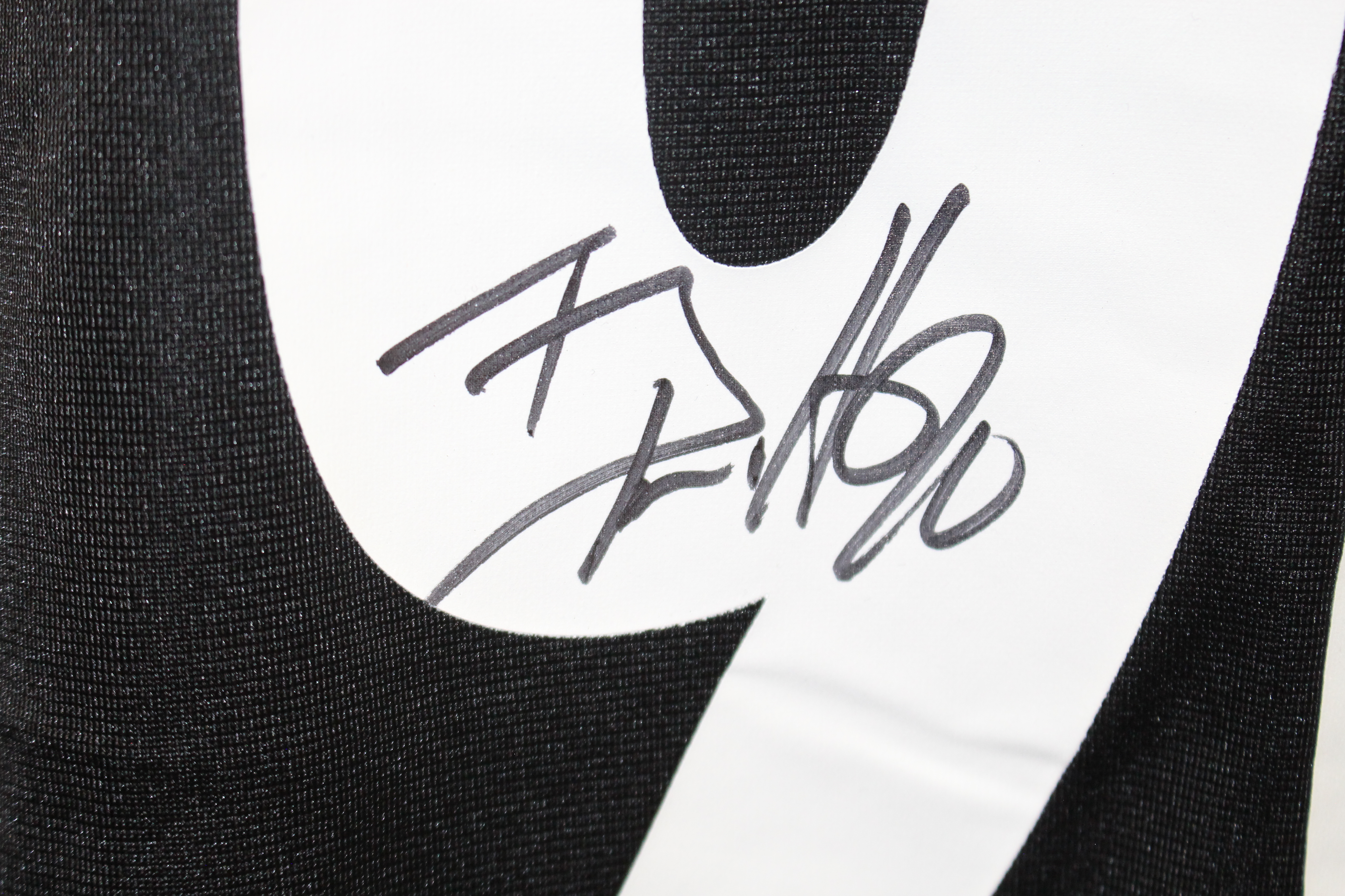 TJ Watt Autographed Pittsburgh Steelers Nike Black Size XL Jersey Beckett 56203