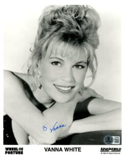 Vanna White Autographed Wheel of Fortune 8x10 Photo B&W Beckett 56638