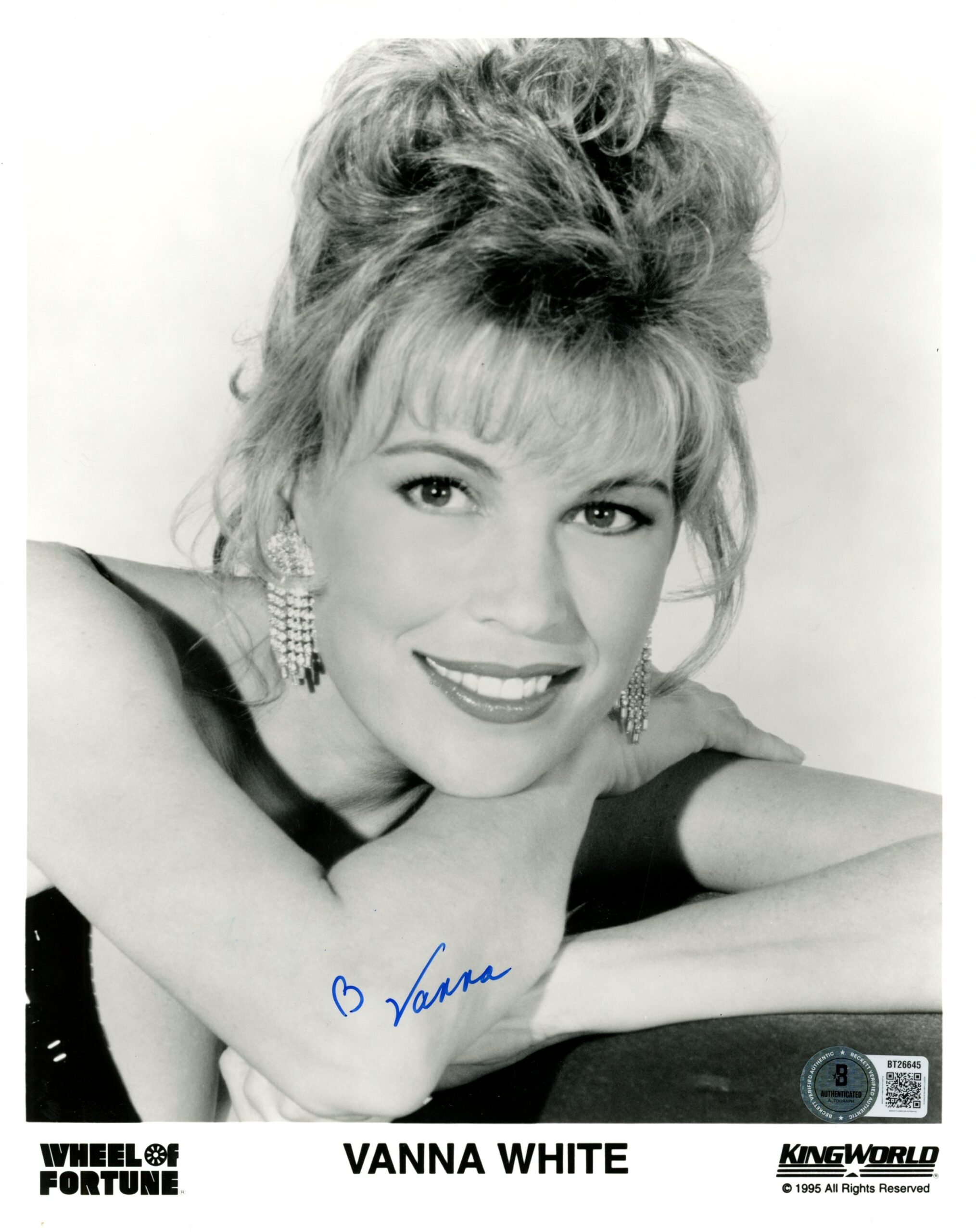 Vanna White Autographed Wheel of Fortune 8x10 Photo B&W Beckett 56638 1 Vanna White Autographed Wheel of Fortune 8x10 Photo B&W Beckett 56638