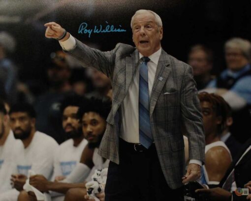 Roy Williams Autographed/Signed 16x20 Photo Beckett