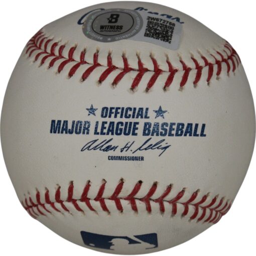 Dave Winfield Autographed New York Yankees OML Baseball HOF 01 Beckett 50124