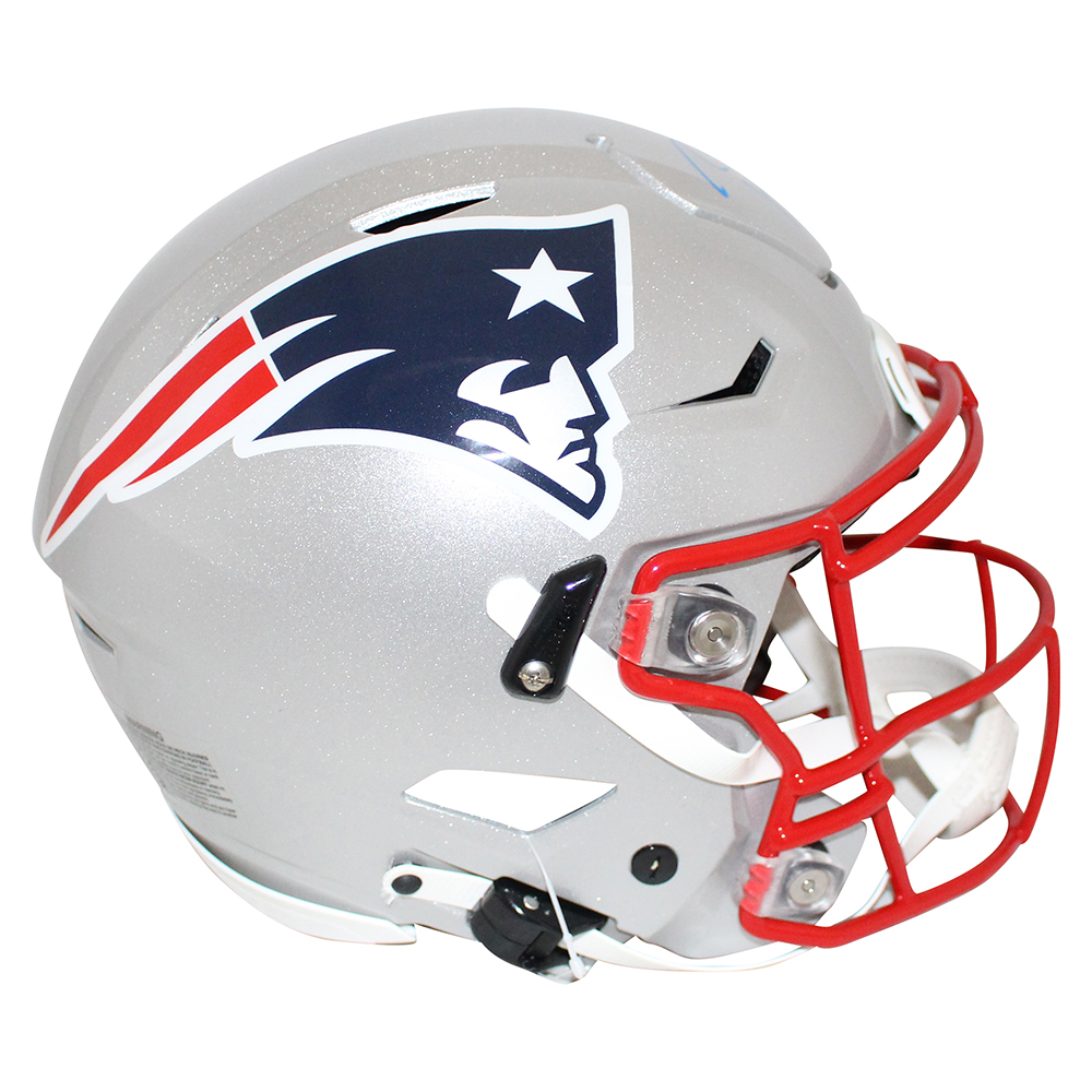 Tom Brady Signed New England Patriots Authentic Speed Flex Helmet FAN 31515