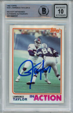 Lawrence Taylor Autographed 1982 Topps #435 Rookie Card Beckett 10 Slab